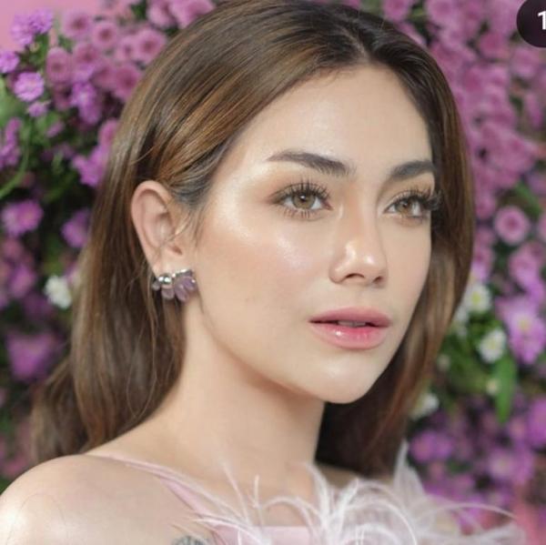 Celine Venagelista Artis Non Muslim Ikut Puasa Ramadhan. (Foto: Instagram)