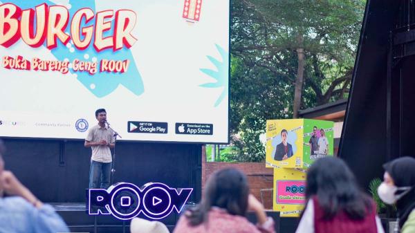 Foto : Stand Up Comedy (Source : Roov.id)