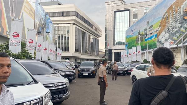 KPK Geledah Kantor Ditjen Minerba terkait Pencucian Uang Eks Gubernur Malut