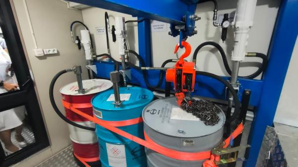 Hino Mobile Workshop 6