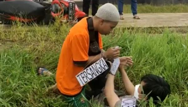 Rekonstruksi Pembunuhan Driver Maxim di Kubu Raya. (Foto: Uun Yuniar)