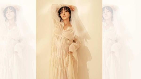 Artis yang jalani Ramadhan dalam kondisi hamil, Rini Wulandari (Foto: IG Rini Wulandari)