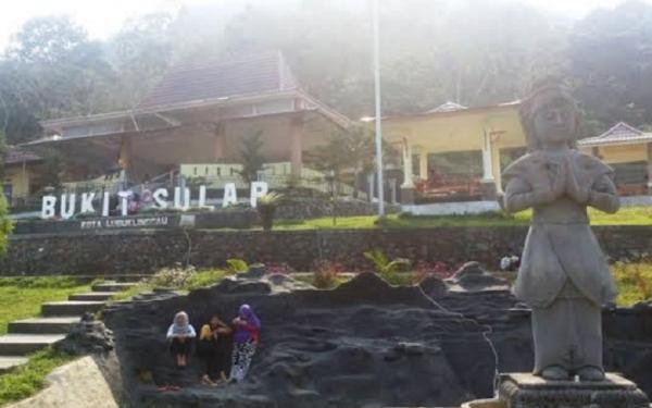 Bukit Sulap, salah satu tempat wisata di Palembang yang jarang dikunjungi. (Foto: Era N)