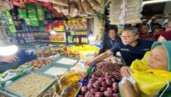 Mendag: Harga Bahan Pokok Secara Nasional Jelang Lebaran Cenderung Turun