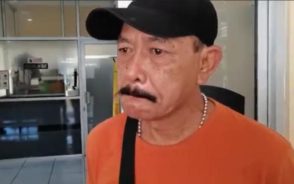 Budi melaporkan kehilangan adiknya sejak November 2021. (Foto: Elis Novit)