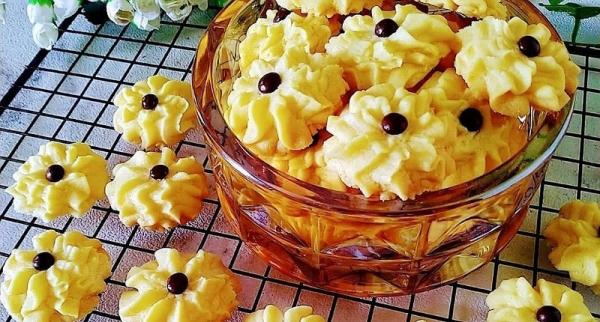 3 Resep Kue Semprit 1 Kg Untuk Persiapan Lebaran Begini Cara Buat Dan