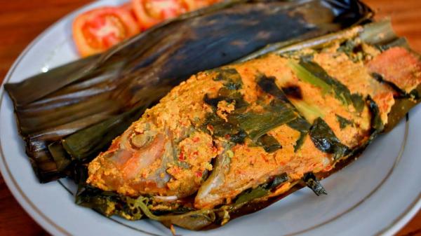 Ilustrasi Olahan Ikan Pepes Ikan pepes. (foto: istimewa)