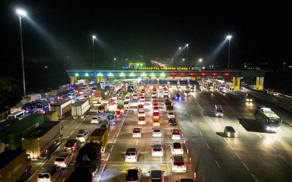 Jasa Marga Prediksi Puncak Arus Mudik Nataru pada 22 dan 24 Desember