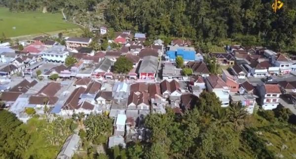Kampung Unik di Jawa Timur Singgah ke Desa Semen yang Diapit 2 Gunung, seperti Ini Pemandangannya!