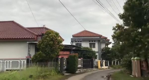 Kampung Unik di Tegal, Singgah ke Desa Kecil Dihuni Juragan Warteg, seperti Ini Suasananya!