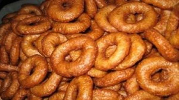 Ali Agrem Kue Lebaran khas Sunda ini disebut Ali Agrem. (Foto: dishub.karawangkab.go.id)