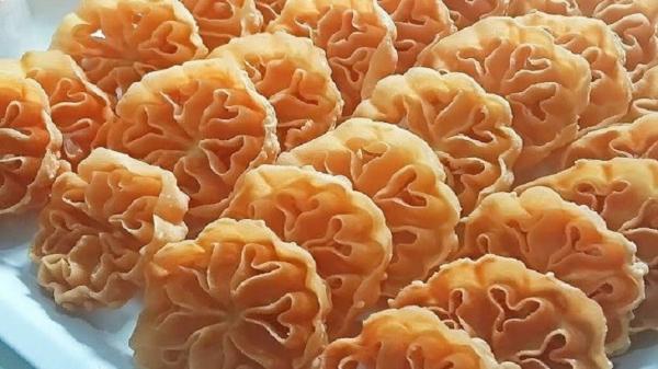 Kembang Goyang Kembang goyang. (Foto: Instagram @arinaulfafaiza)