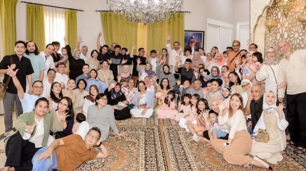 Screenshot 20230425 064801 Instagram Artis gelar open house. (Foto: instagram)