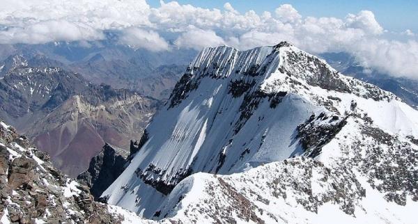 2 Pendaki Tewas di Puncak Carstensz Papua Diduga Kena Hipotermia