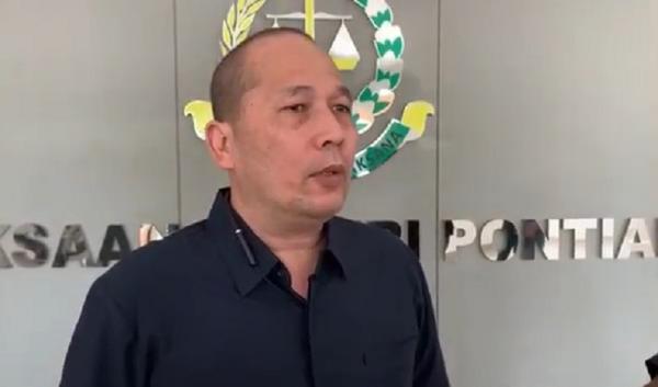 Kajari Pontianak Kepala Kejari Pontianak Julius Sigit Kristanto. (Foto: Uun Yuniar)