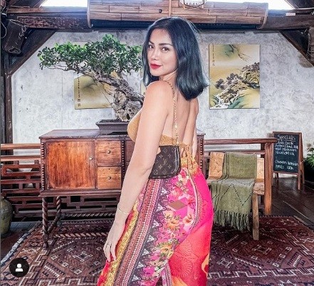 Jessica Iskandar Artis menikah dengan bangsawan. (foto: instagram)
