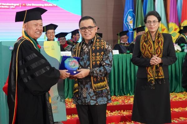 Dies Natalis ke-59 UNJ, Menpan RB Beri orasi  ilmiah (Dok. UNJ)