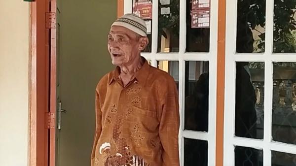 Kakek Sunjani, pria berusia 96 tahun asal Bandarlampung ini segera menunaikan ibadah haji setelah menabung selama 9 tahun (Ruslan AS/MNC Portal)
