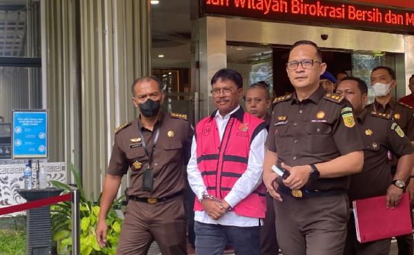 5 Berita Populer: Menkominfo Jhonny G Plate Tersangka Kasus BAKTI Kominfo hingga Desta Gugat Cerai Istri