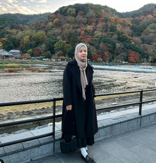 Potret cantik Natasha Rizky istri Desta Mahendra. (Foto: Instagram)