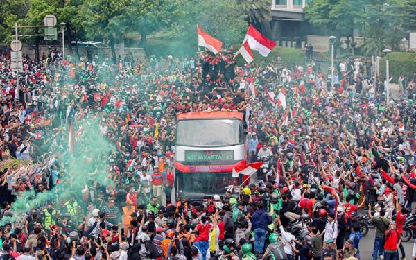 pawai_timnas_indonesia__2_