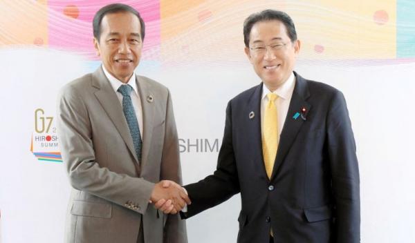 Bertemu Presiden Jokowi di Sela KTT G7, PM Jepang Kishida Dukung IKN