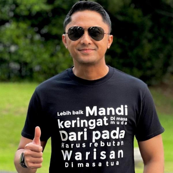 Artis suka makan pinggir jalan. (Foto: Instagram)