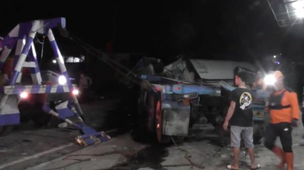 Kecelakaan terjadi di Wonosobo, Jateng, Sabtu malam (20/5/2023) (Didi Dono/MNC Portal)