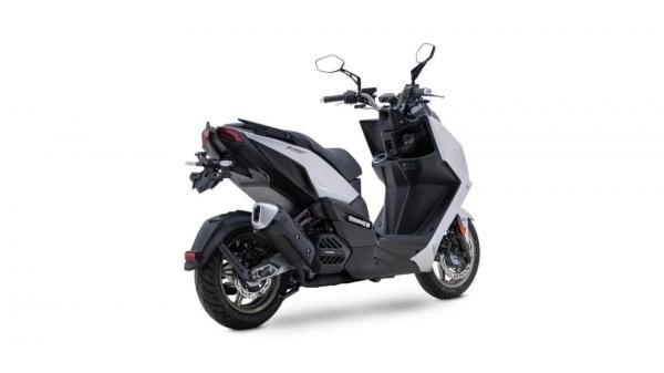 Kymco KRV200 4