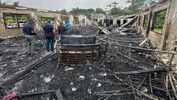 Asrama Sekolah Terbakar Tewaskan 20 Orang, Diduga Disengaja