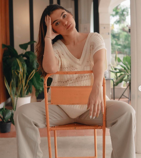 Rachquel Nesia Anak pedagang jadi artis. (foto: instagram)