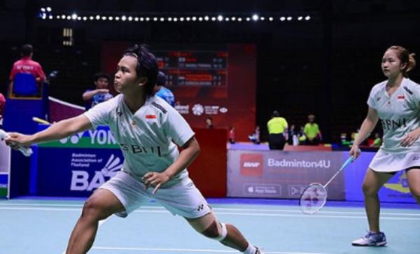 Meilysa Trias Puspitasari/Rachel Allessya Rose Ganda putri Indonesia, Meilysa Trias Puspitasari/Rachel Allessya Rose tendang dua AS Srivedya Gurazada/Ishika Jaiswal pada kualifikasi Thailand Open 2023. (Foto: PBSI)