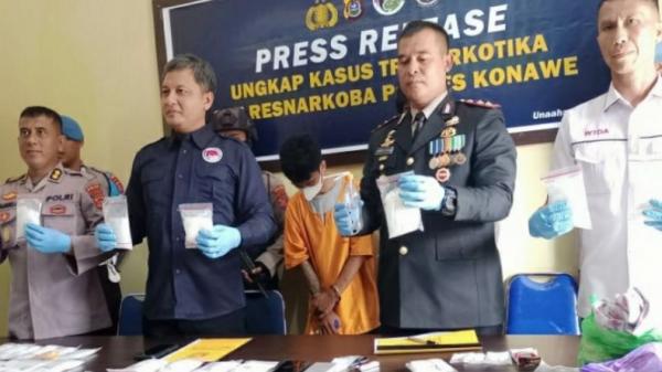 4,3 Kg Sabu yang Diamankan Polda Sultra dari Pengedar Jaringan Aceh