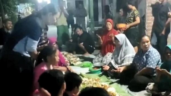 Masriah Penyiram Tinja Dijebloskan ke Penjara, Warga Gelar Syukuran