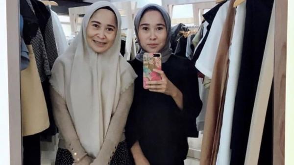 si_kembar_rihana_dan_rihani_foto_twitter