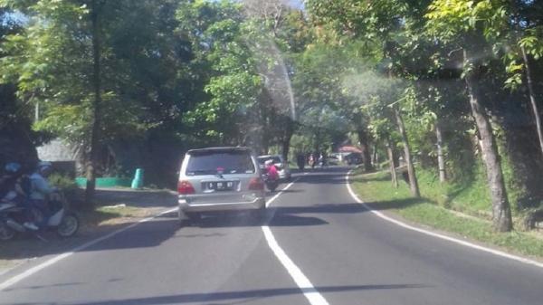 Jalur Purwakarta-Wanayasa merupakan peninggalan Kerajaan Pajajaran. Jalur ini dulunya berfungsi sebagai jalur bebas hambatan atau tol. (Foto: iNews.id/Asep Supiandi) 