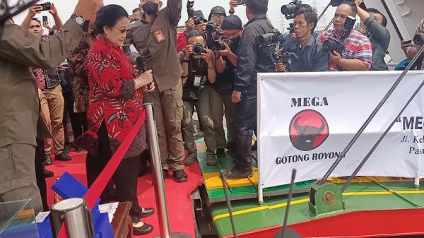 Megawati Resmikan Rumah Sakit Terapung Kapal Laksamana Malahayati