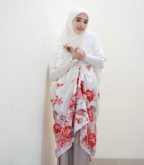 Potret OOTD Inara Rusli. (foto: instagram)
