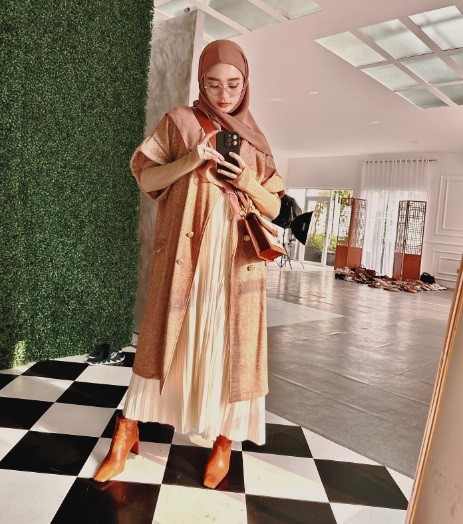 Potret OOTD Inara Rusli. (foto: instagram)