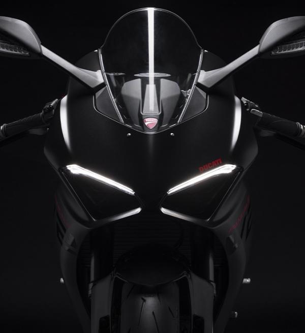 Ducati Panigale V2 MY2024 4