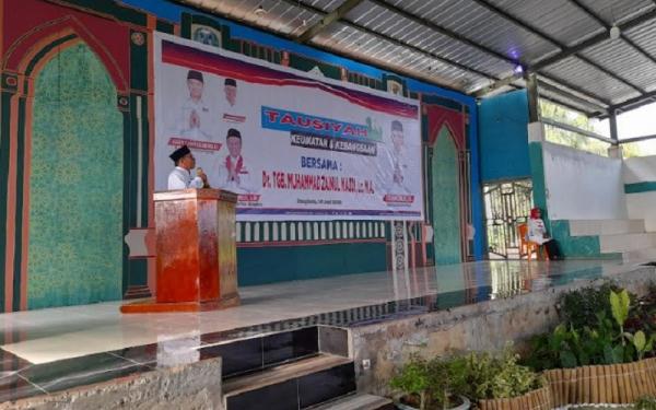 Ketua Harian Nasional DPP Partai Perindo Tuan Guru Bajang (TGB) Muhammad Zainul Majdi bersilaturahmi ke Pondok Pesantren (Ponpes) Alquran Harsallakum, Bengkulu, Jumat (16/6/2023). (Foto: Ist)