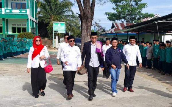 Tgb Ponpes Alquran Harsallakum Bengkulu Ketua Harian DPP Partai Perindo TGB Muhammad Zainul Majdi. (Foto: Ist)