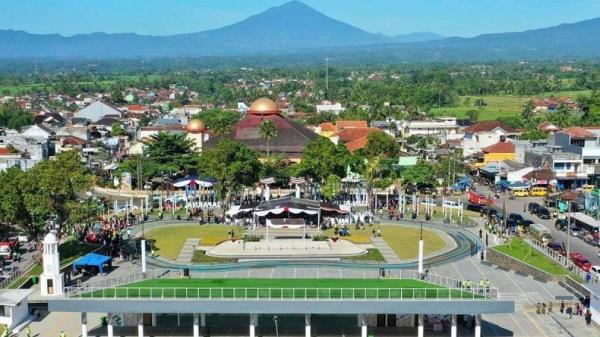 Kabupaten Bogor merupakan kabupaten di Jawa Barat terluas keempat. (Foto: Foto: YouTube/Balad Febry)