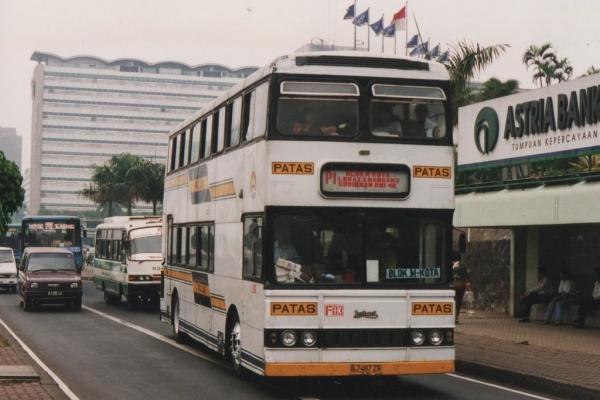 Bus Tingkat