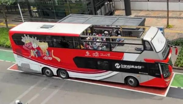 Bus Tingkat Wisata
