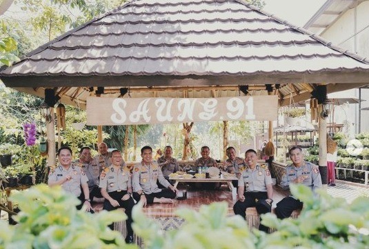 Komjen Wahyu Widada bersama teman seangkatannya di Akpol 1991 (Foto: Instagram)