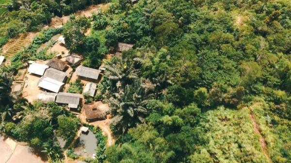 Kampung Miduana Kampung Adat Miduana menjadi salah satu surga tersembynyi di Cianjur. (Foto: disparbud.jabarprov.go.id)