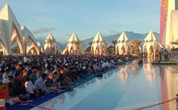 10 Lokasi Sholat Idul Adha di Bandung, Catat Tempat dan Waktunya!