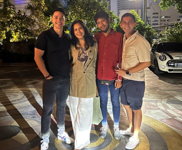 Potret artis dan mertua seperti anak dan ibu kandung. (Foto: Instagram)