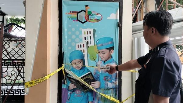 Penampakan lift jatuh di Sekolah Az Zahra Bandarlampung (Ira Widyanti/MNC Portal)